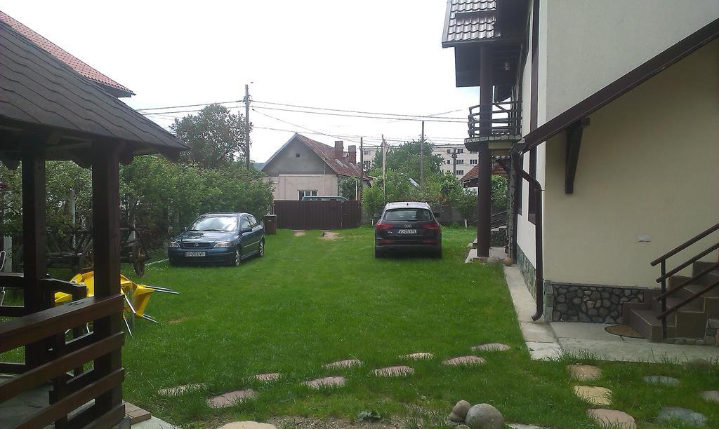 Pensiunea Alex Si Tedi Horezu Quarto foto